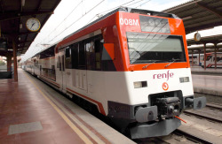 O PP di que o tren de proximidade &eacute; "un obxectivo irrenunci&aacute;bel"