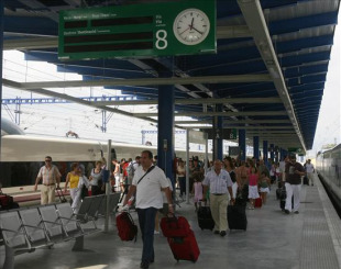 O PP entende que a falta de orzamento para o tren de proximidade comprometer&aacute; o futuro dos portos galegos