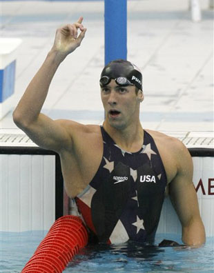 A tecnolox&iacute;a dos ba&ntilde;adores ultrarr&aacute;pidos, como o que leva Michael Phelps, usouse primeiro para reducir a resistencia no espazo