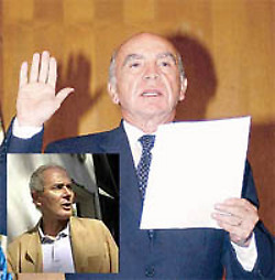 O ditador Pedro Carmona Estanga e o embaixador espa&ntilde;ol de orixe galega Viturro de la Torre