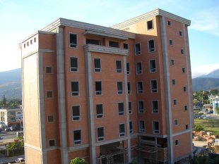A construci&oacute;n de vivenda protexida pode salvar o sector