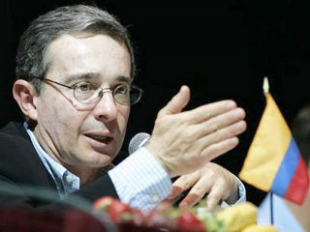 O presidente de Colombia, &Aacute;lvaro Uribe