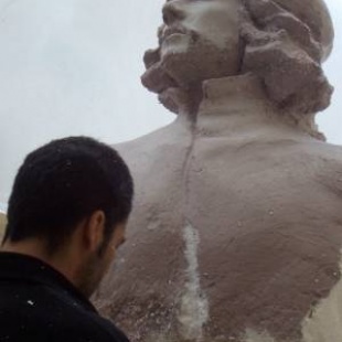 Proxecto de estatua que se construir&aacute; en Arxentina