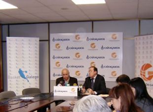 Durante a presentaci&oacute;n, na sede da Federaci&oacute;n Galega de Baloncesto