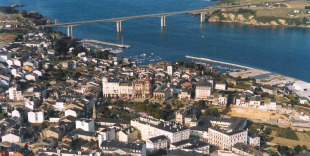 O Concello de Ribadeo conta con catro ed&iacute;s do BNG, catro do PPdeG, tres do PSdeG e dous de UPRI