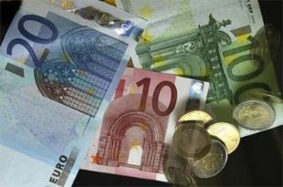 No cuarto trimestre de 2008, a econom&iacute;a da eurozona caeu o 1,6%
