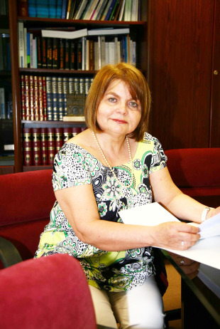 Rosa Mart&iacute;nez Rivada &eacute; a nova Directora Xerente da Radio Galega