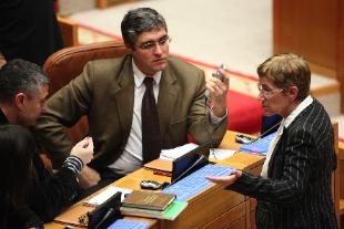 Aymerich (BNG) nunha imaxe do pleno no que xordeu a pol&eacute;mica
