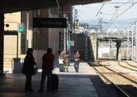 Estaci&oacute;n de tren de Ponferrada / D.L.