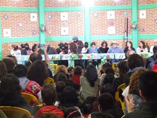 Charla do subcomandante Marcos na sede do CIDECI, de San Crsit&oacute;bal de Las Casas (Chiapas), durante a celebraci&oacute;n do Fesatival da Digna Rabia