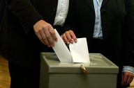 "A&iacute;nda queda moitos pendente na reforma do voto emigrante", sinalan desde o BNG