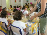 O acceso de todo o alumando ao servizo de comedor &eacute; unha das reivindicaci&oacute;ns dos sindicatos