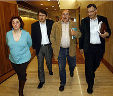 Os l&iacute;deres dos tres sindicatos agrarios do pa&iacute;s non comparten a adhesi&oacute;n &aacute; folga