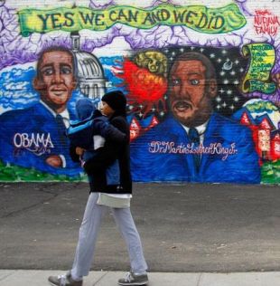Moitos estadounidenses te&ntilde;en postas as s&uacute;as esperanzas de cambio en Obama