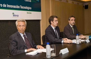 De esquerda a dereita, Gayoso, Feijoo e Zufir&iacute;a