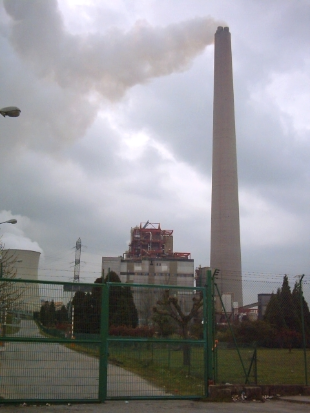 A t&eacute;rmica de Endesa nas Pontes