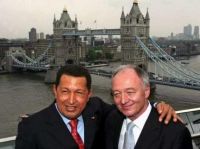 Ch&aacute;vez e Livingstone, nunha visita do primeiro a Londres