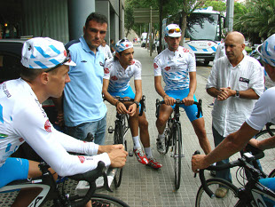 Unha delegaci&oacute;n do Xacobeo viaxou at&eacute; Xenebra