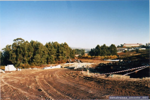 Imaxe dos efectos que a construci&oacute;n dunha aldea afgana est&aacute; a ter sobre o territorio