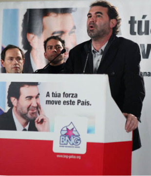 Arroupado por Jorquera, Rodr&iacute;guez e Pont&oacute;n