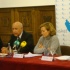 O presidente da FGB, Francisco Mart&iacute;n, e a directora xeral para o deporte, Marta Souto, durante o acto