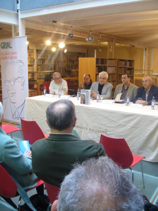 Presentaci&oacute;n da revista, este m&eacute;rcores en Compostela: X. Beramendi, C. Fern&aacute;ndez, V. Freixanes, H. Monteagudo e A. Torres Queiruga