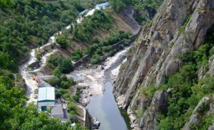 En agosto, o r&iacute;o baixaba seco por mor das obras de desaugadoiro que acometeu a el&eacute;ctrica