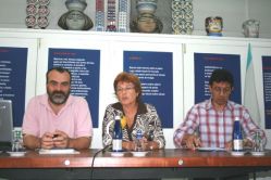 Na conferencia, Manuel Miranda, da Mari&ntilde;a Patrimonio, e Adela Figueroa e Daniel L&oacute;pez, de Adega