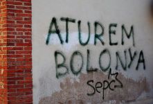 En Catalu&ntilde;a te&ntilde;en moita forza os movementos estudiant&iacute;s contra Bolo&ntilde;a