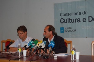 Imaxe de conferencia de prensa dada por Ram&oacute;n Brigos (dereita) e Telmo Silva (esquerda)