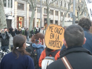 Imaxes das manifestaci&oacute;ns estatais por unha vivenda digna / Flickr: joseblazquez