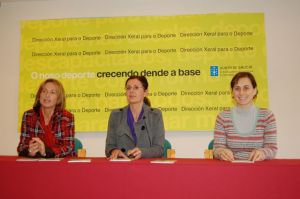 Marta Souto, Carme Ad&aacute;n e Concha Di&eacute;guez na presentaci&oacute;n da gu&iacute;a