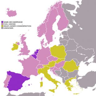 Mapa dos pa&iacute;ses europeos que te&ntilde;en legalizado o casamento homosexual (en lila). Portugal aparece de rosa (clique para ampliar)