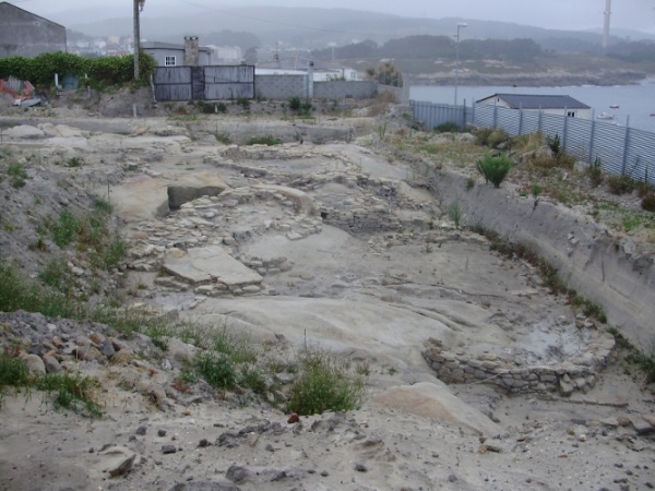 A destruci&oacute;n do castro de San Cibrao: ver&aacute;n de 2008