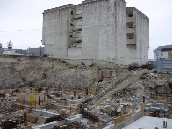 A destruci&oacute;n do castro de San Cibrao: ver&aacute;n de 2008